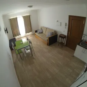 Apartamento Luminoso A 200m De Lagos De Apartamento